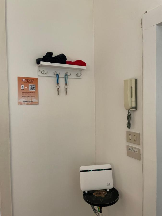 Ca' Frezzeria Appartement Venetië Buitenkant foto